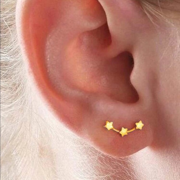 Coco * Dainty Star Ear Climbers - Picture 1 of 4